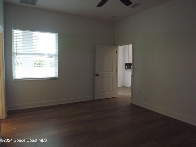 2285 Highland Avenue, Melbourne, FL 32935