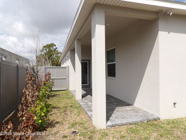 2285 Highland Avenue, Melbourne, FL 32935
