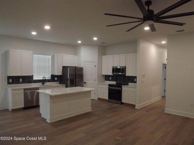 2285 Highland Avenue, Melbourne, FL 32935