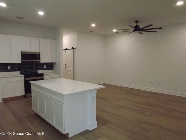 2285 Highland Avenue, Melbourne, FL 32935