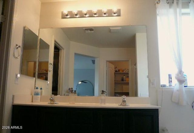 18599 W ILLINI Street, Goodyear, AZ 85338