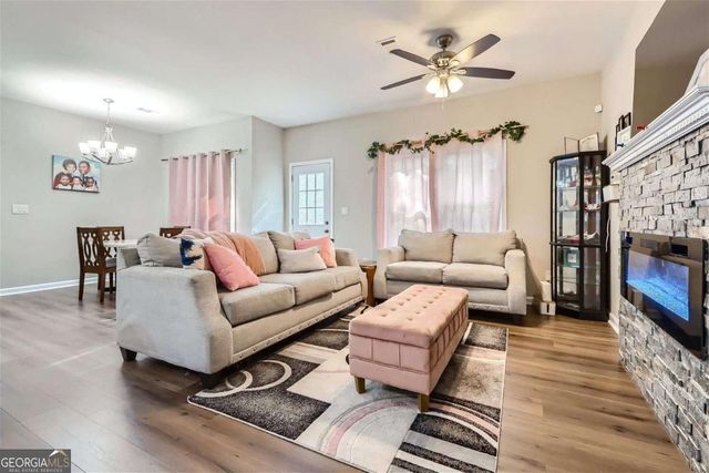 7805 Rock Rose Lane, Fairburn, GA 30213