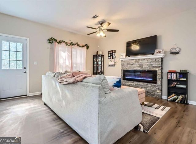 7805 Rock Rose Lane, Fairburn, GA 30213