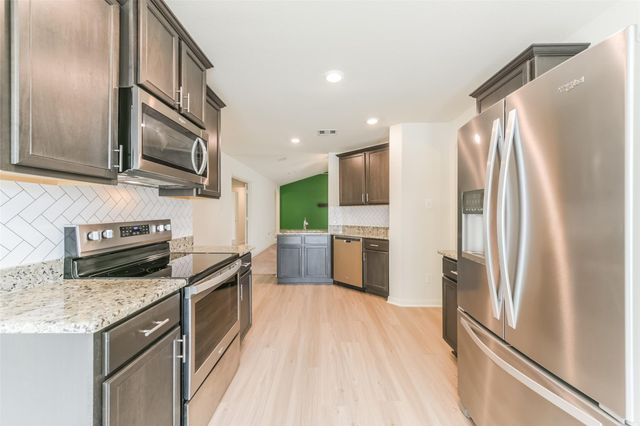 15238 Snowdrop Field Drive, Humble, TX 77396