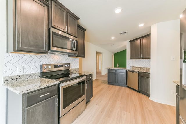 15238 Snowdrop Field Drive, Humble, TX 77396