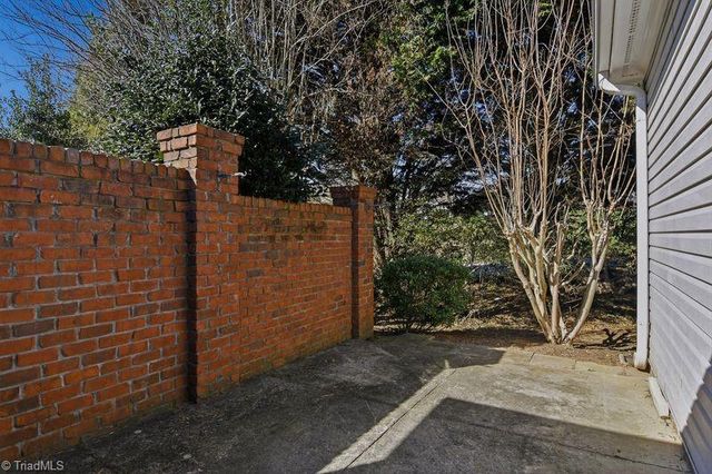 185 Alpine Court, Winston-salem, NC 27104