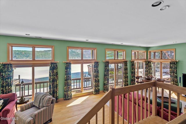 34 Westover Loop, Lake George, NY 12845