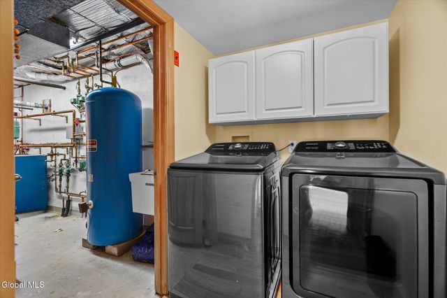 34 Westover Loop, Lake George, NY 12845