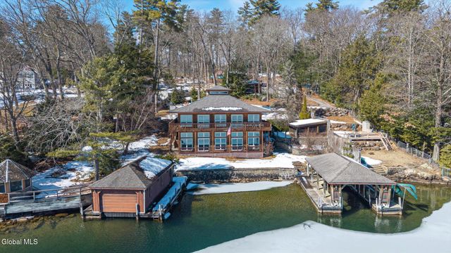 34 Westover Loop, Lake George, NY 12845