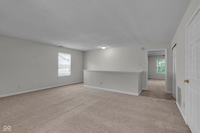 10187 Hatherley Way, Fishers, IN 46037