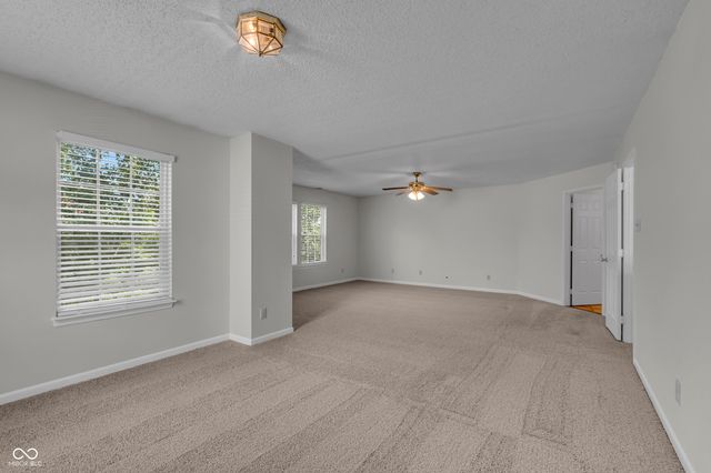 10187 Hatherley Way, Fishers, IN 46037