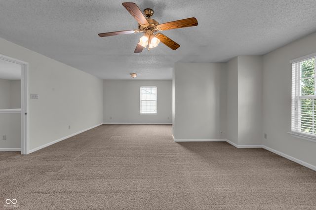 10187 Hatherley Way, Fishers, IN 46037