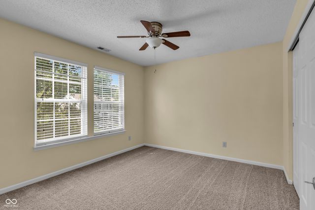 10187 Hatherley Way, Fishers, IN 46037