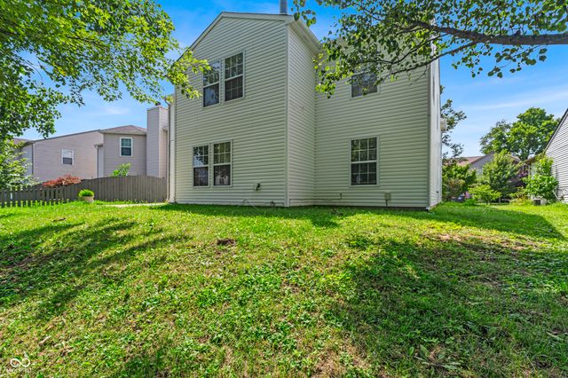 10187 Hatherley Way, Fishers, IN 46037