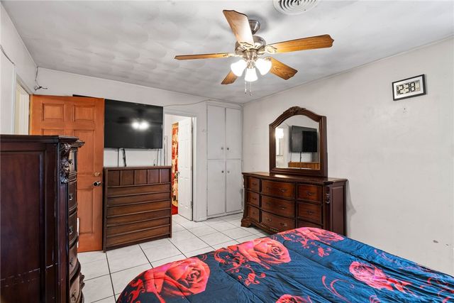 1302 Aswan Dr, Corpus Christi, TX 78412