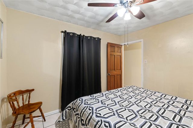 1302 Aswan Dr, Corpus Christi, TX 78412