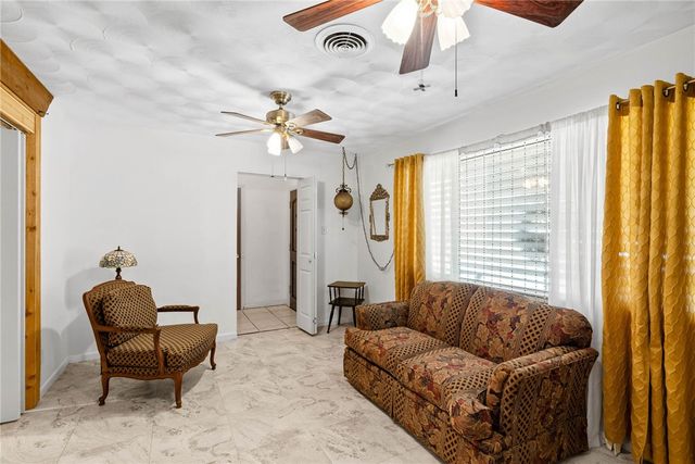 1302 Aswan Dr, Corpus Christi, TX 78412