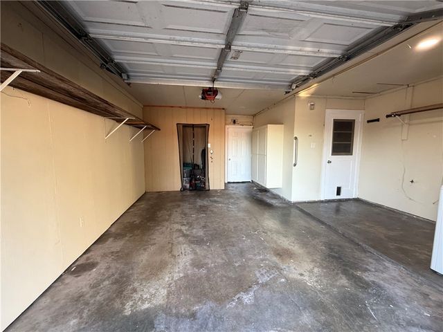 1302 Aswan Dr, Corpus Christi, TX 78412