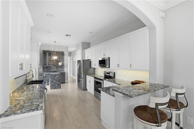 3854 Cotton Green Path DR, Naples, FL 34114