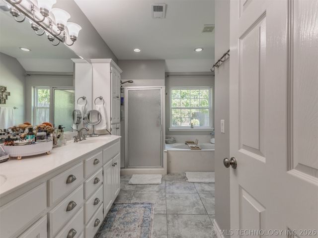 12325 S 4th Street, Jenks, OK 74037