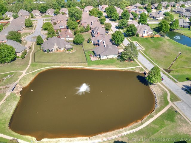12325 S 4th Street, Jenks, OK 74037