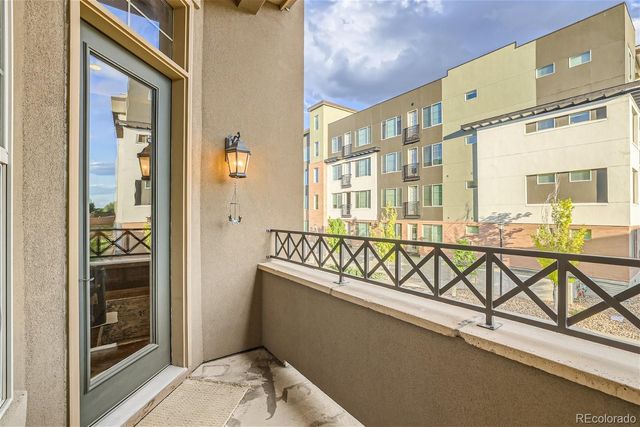 10104 Inverness Main Street, Englewood, CO 80112