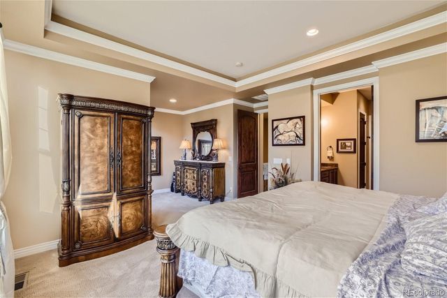 10104 Inverness Main Street, Englewood, CO 80112