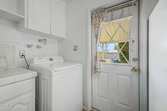 3703 W LEWIS Avenue, Phoenix, AZ 85009