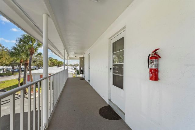 3950 ROXANE BOULEVARD 2B, Sarasota, FL 34235