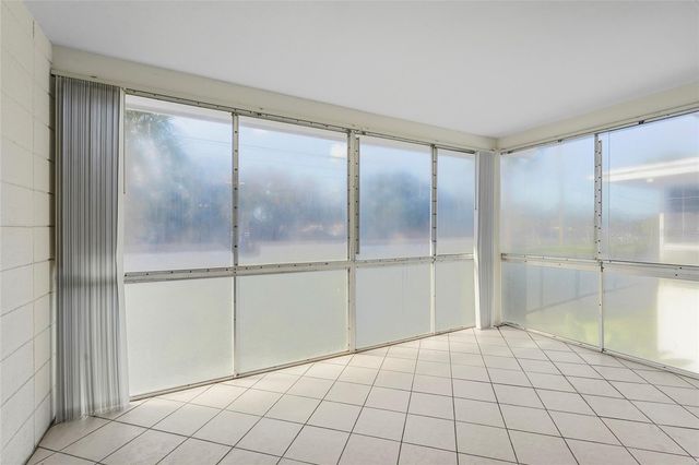 3950 ROXANE BOULEVARD 2B, Sarasota, FL 34235