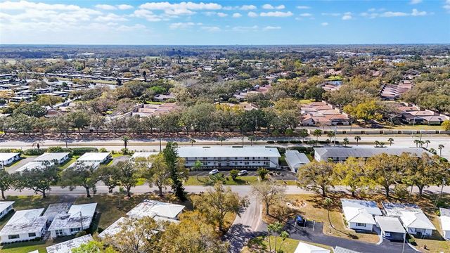 3950 ROXANE BOULEVARD 2B, Sarasota, FL 34235