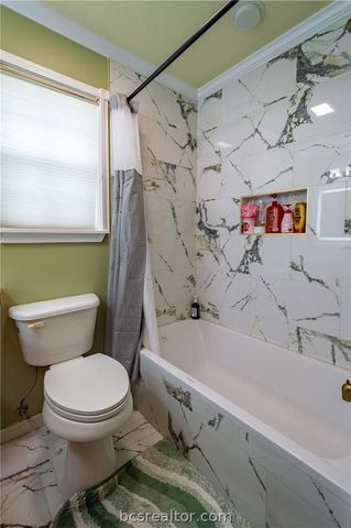 148 Fairway Circle, Hilltop Lakes, TX 77871