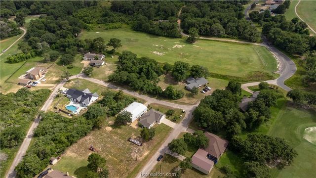 148 Fairway Circle, Hilltop Lakes, TX 77871