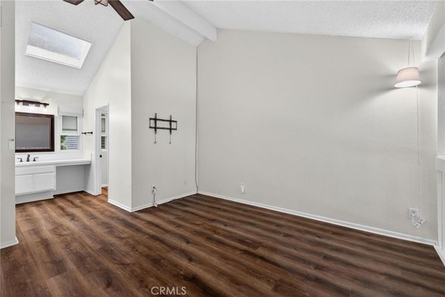 25659 Pine Creek LN, Wilmington, CA 90744
