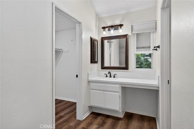 25659 Pine Creek LN, Wilmington, CA 90744