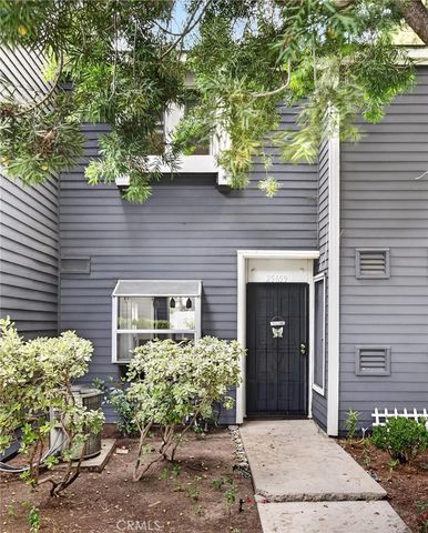 25659 Pine Creek LN, Wilmington, CA 90744