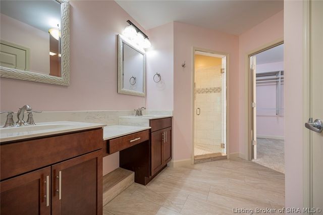 2404 Magnolia Court L 49, Clarksville, IN 47129