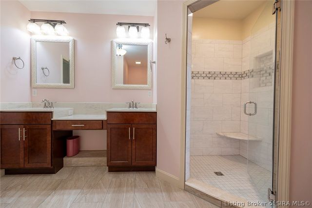 2404 Magnolia Court L 49, Clarksville, IN 47129