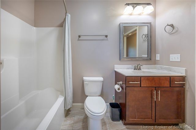 2404 Magnolia Court L 49, Clarksville, IN 47129