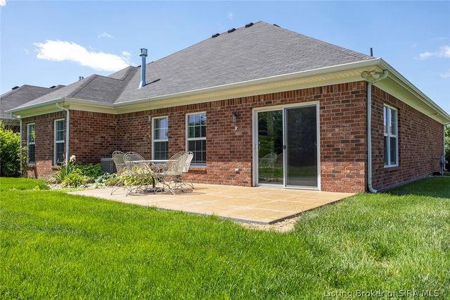 2404 Magnolia Court L 49, Clarksville, IN 47129