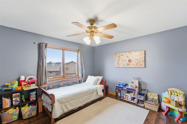 2704 River Ridge Road, Des Moines, IA 50320