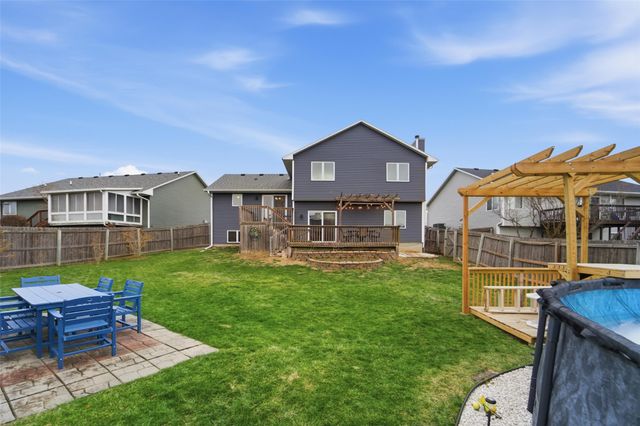 2704 River Ridge Road, Des Moines, IA 50320