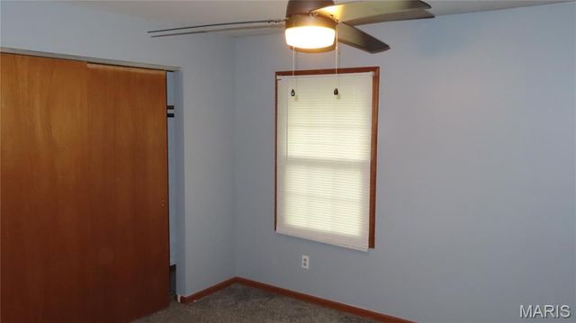 10054 Hedge Drive, Bellefontaine Nghbrs, MO 63137