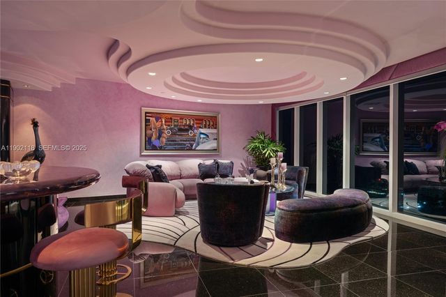 300 S Pointe Dr TH 3103, Miami Beach, FL 33139