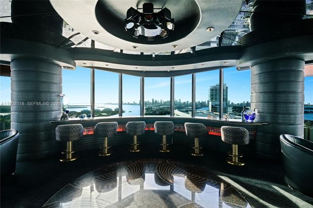 300 S Pointe Dr TH 3103, Miami Beach, FL 33139