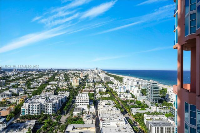 300 S Pointe Dr TH 3103, Miami Beach, FL 33139