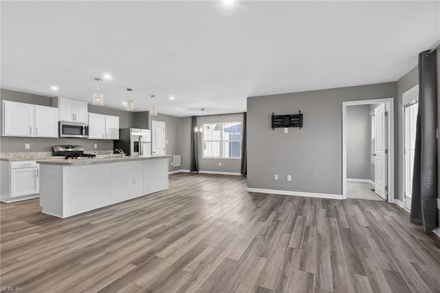 208 Normandy CRES, Williamsburg, VA 23185