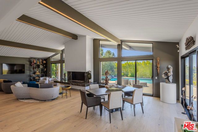 4326 Coronet Drive, Encino (los Angeles), CA 91316