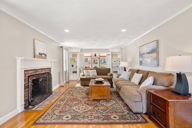 11 Axdell Road, Sudbury, MA 01776
