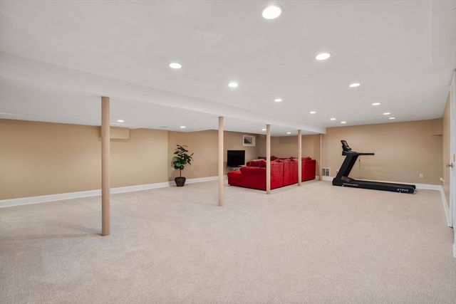 11 Axdell Road, Sudbury, MA 01776